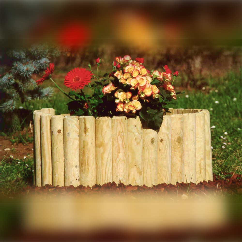 Bordura in legno per fiori e piante